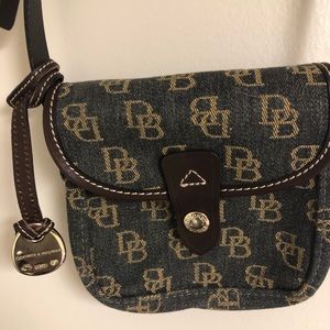 Dooney & Bourke SMALL BAG